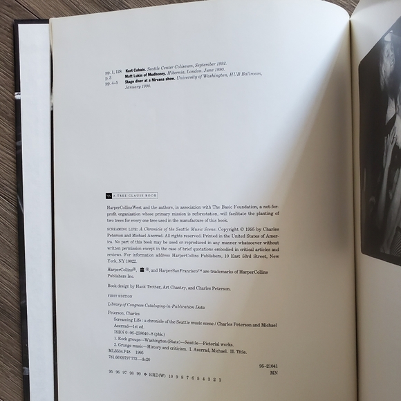 Screaming Life: A Chronicle of the Seattle Music Scene - 1st Edition (No CD) - Picture 4 of 7